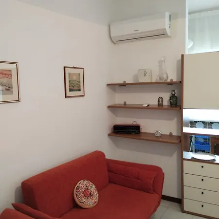 Casa Del Mare Apartment *